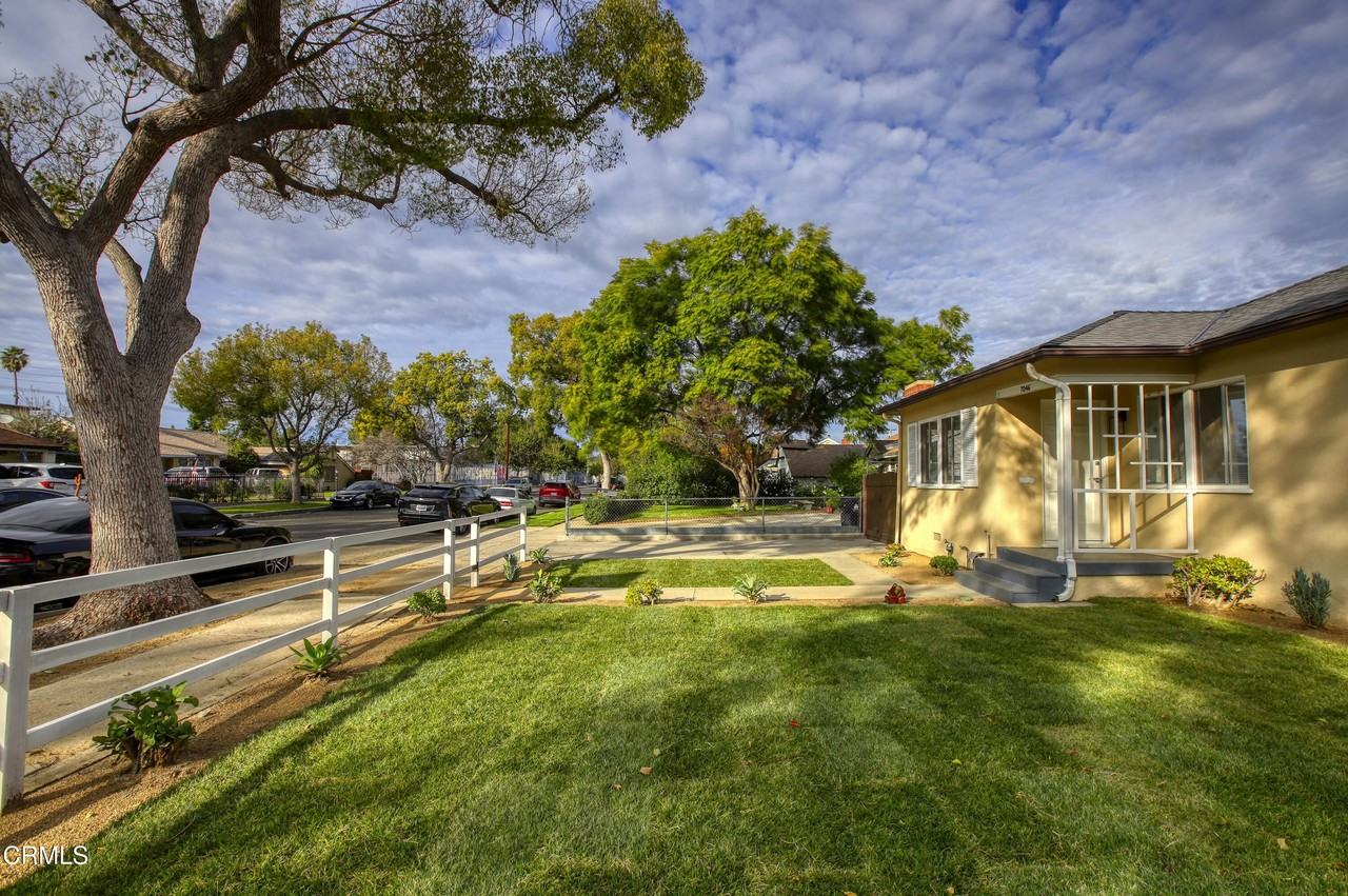 7046 Murietta Ave - Photo 3 of 33