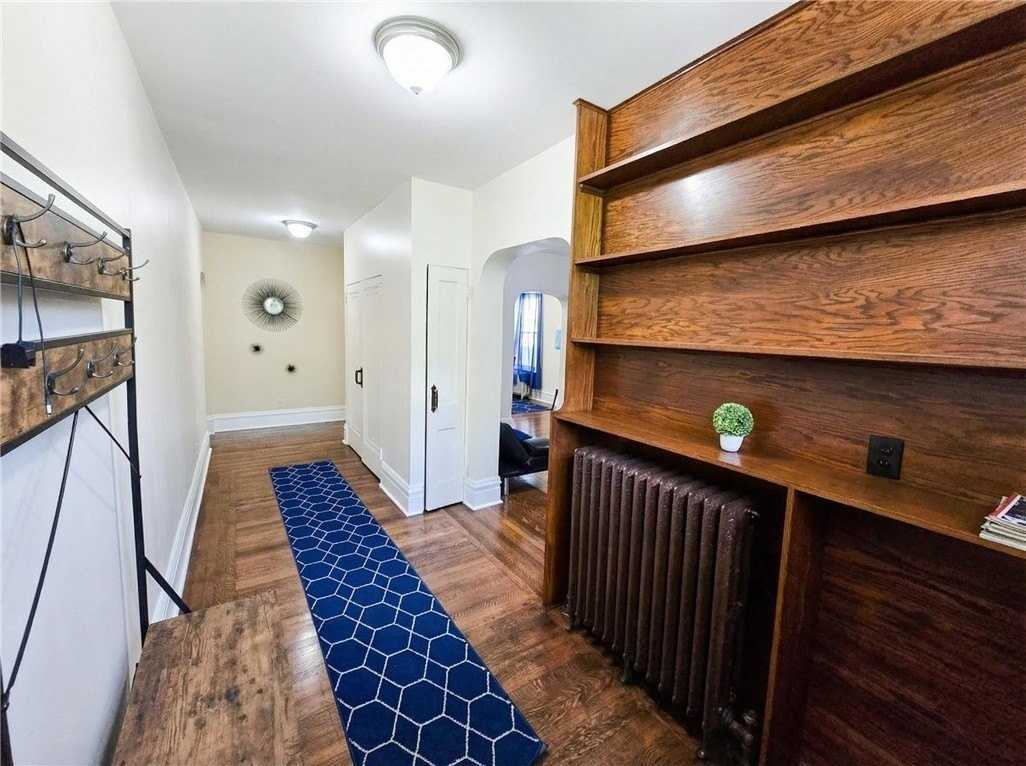 224 S Pacific Ave #1 - Photo 4 of 43