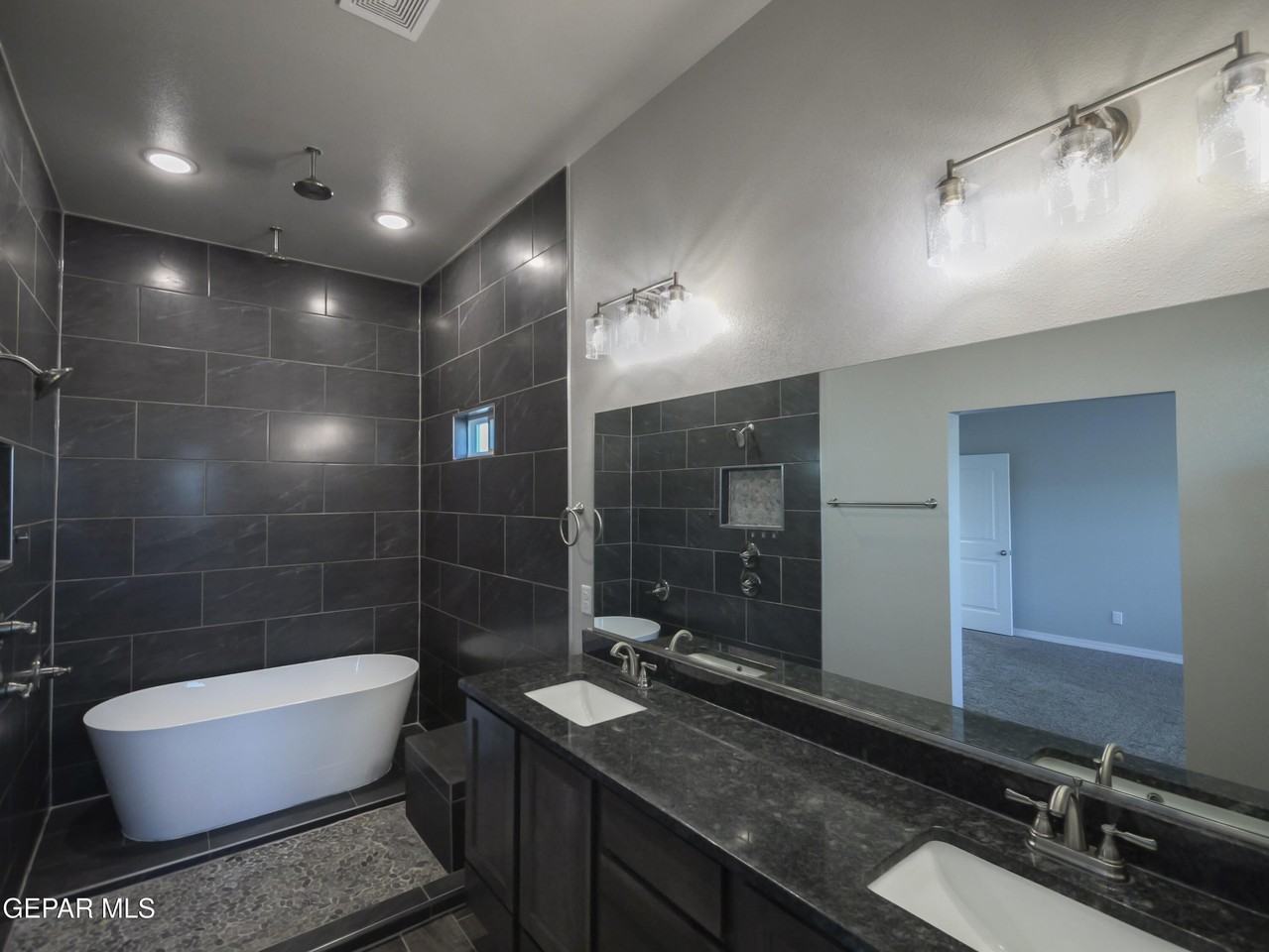 5944 Mohegan Sun St - Photo 6 of 13