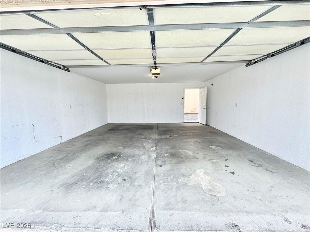 781 San Lorenzo St - Photo 4 of 17