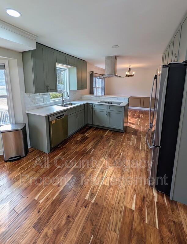 1503 Ridgeland Ct Sw - Photo 5 of 17