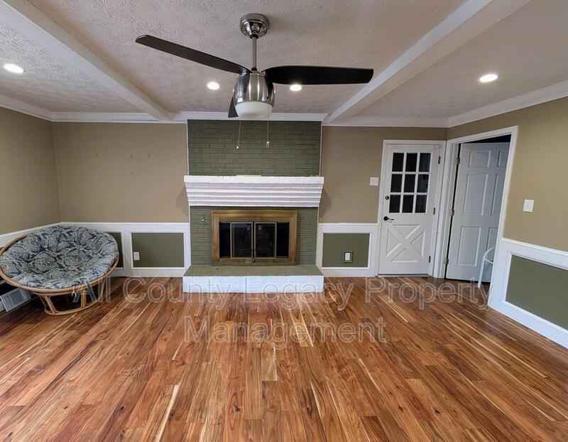 1503 Ridgeland Ct Sw - Photo 7 of 17