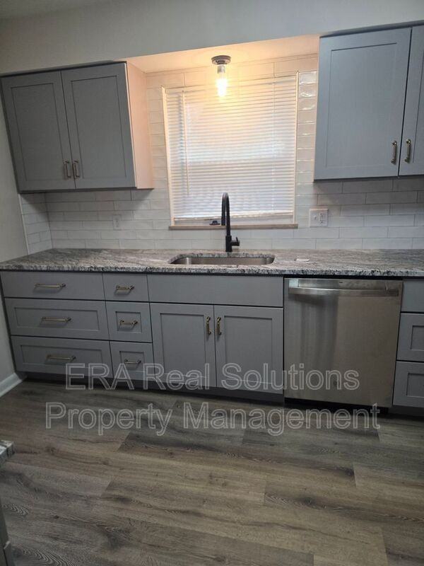 509 Belvidere Ave - Photo 6 of 27