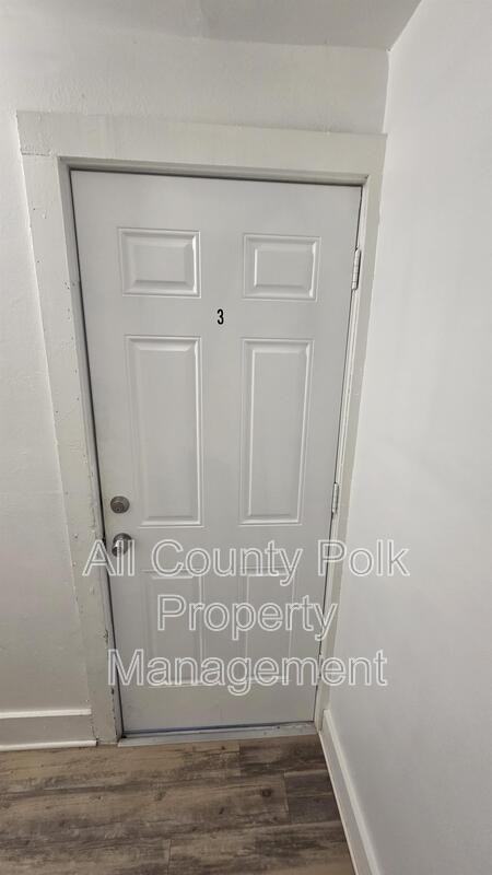 602 Emma St #3 - Photo 4 of 14