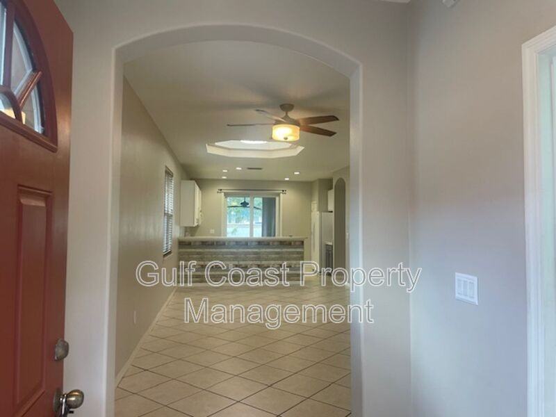 1457 Daryl Dr - Photo 3 of 21