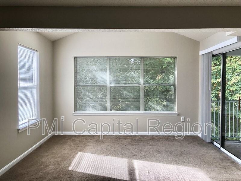 2812 Clear Shot Dr #12 - Photo 6 of 28