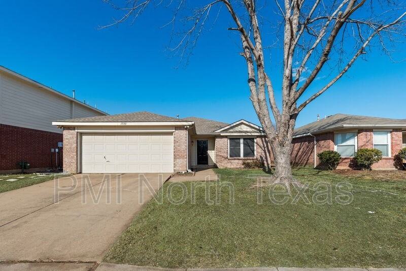 1580 Chivalry Ln - Photo 3 of 25