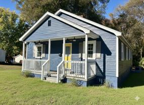 217 Skyland Ave - Photo 1 of 1