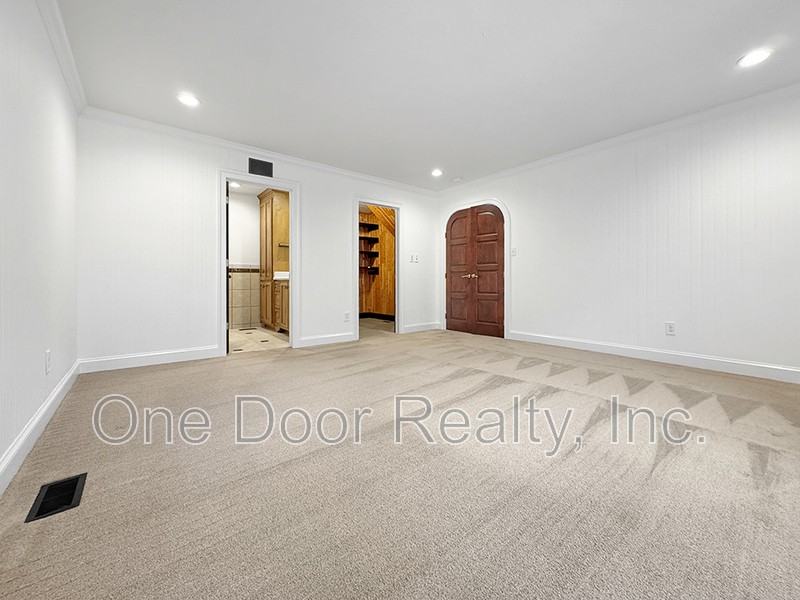 109 Elizabeth Meriwether - Photo 7 of 43