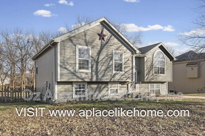 313 S Darrowby Dr - Photo 2 of 46