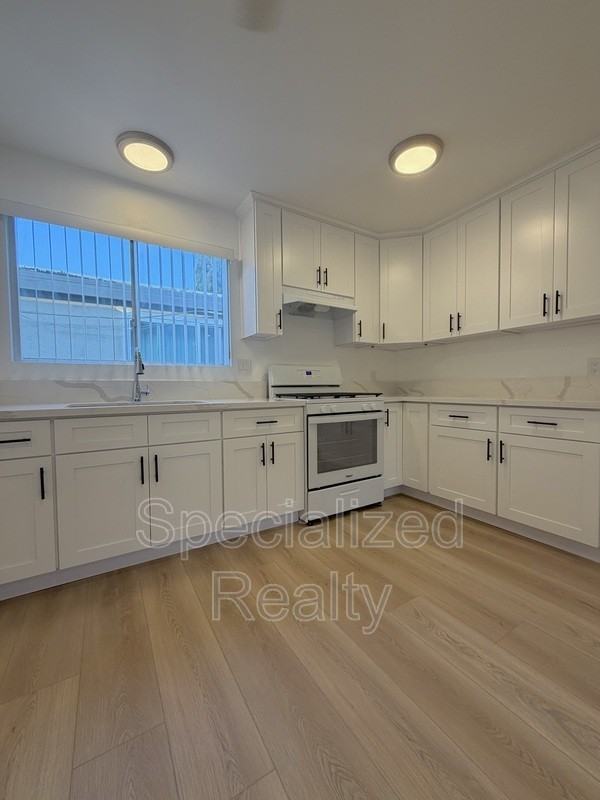 504 Hill Dr #G - Photo 4 of 7