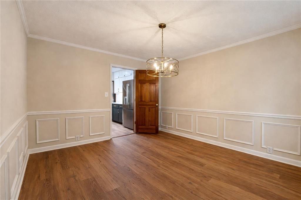 807 Oak Bridge Ln - Photo 3 of 38