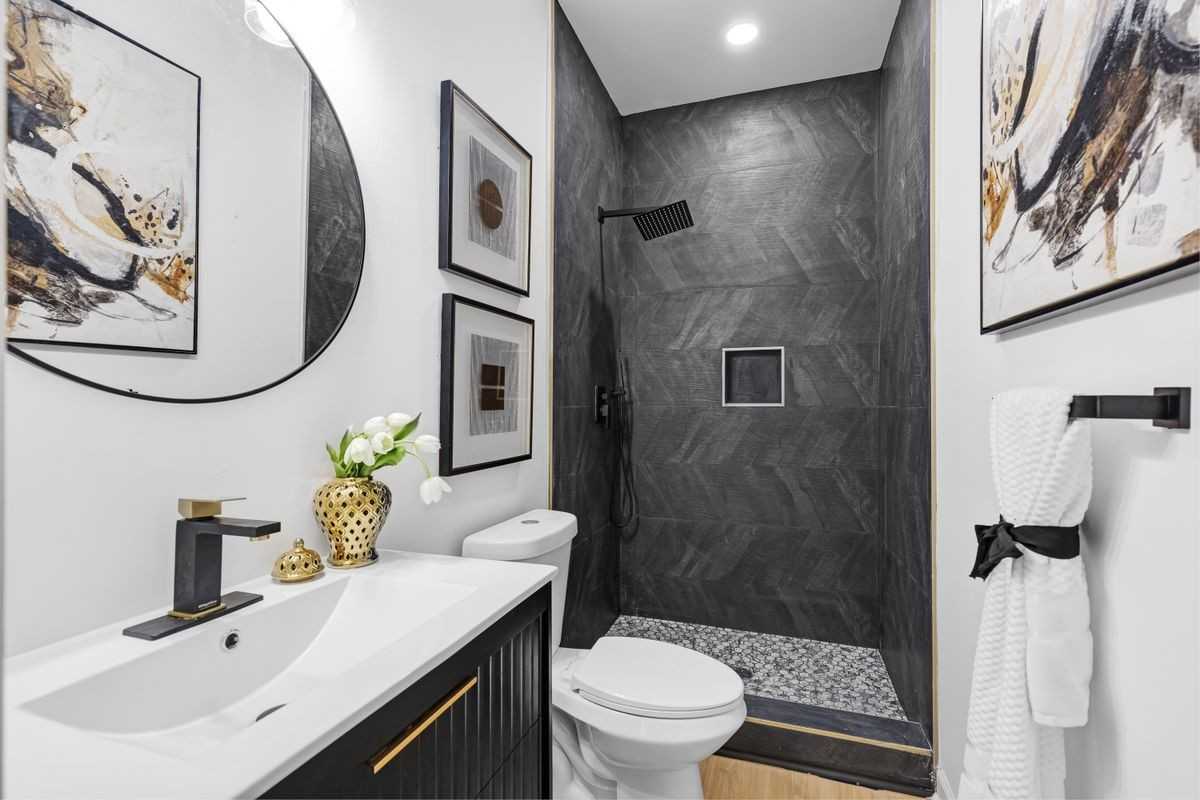 2933 Cloverhurst Dr - Photo 4 of 29