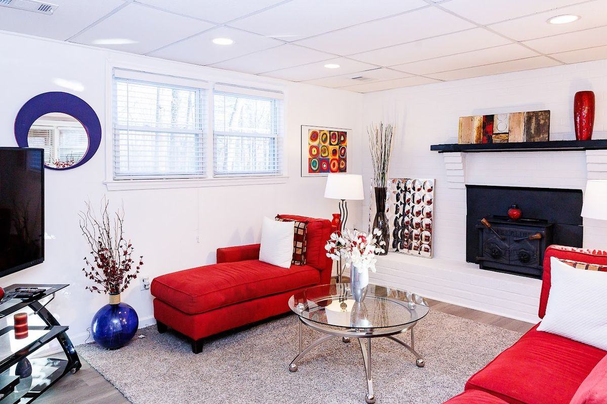 7286 Earlys Rd - Photo 3 of 22