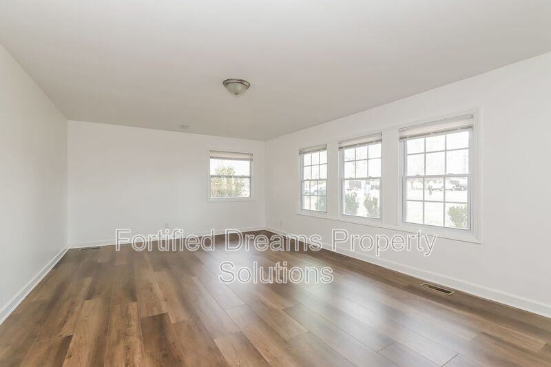 5805 Highlawn Dr - Photo 7 of 21