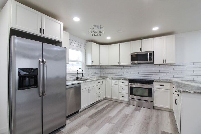 608 Torbett St - Photo 2 of 15