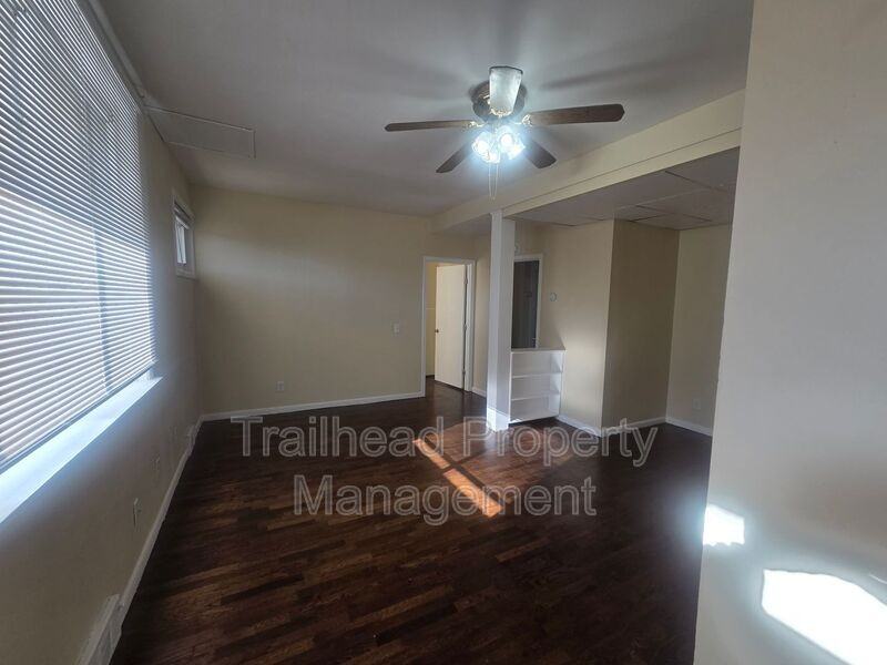 3115 S Forest Ave #2 - Photo 3 of 14