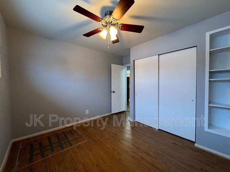 333 Riverview 4W - Photo 7 of 20