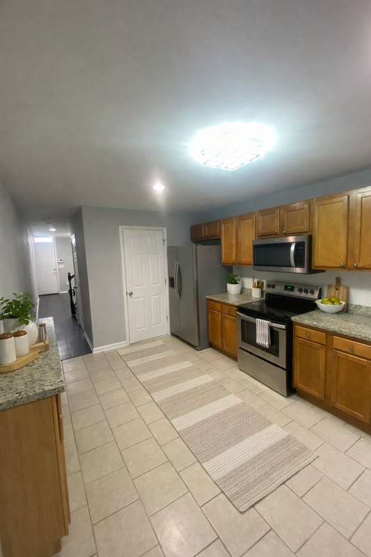 1105 N Collington Ave - Photo 2 of 33