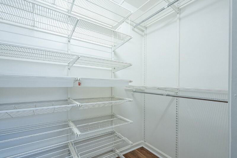 1185 Arborhill Ln - Photo 7 of 22