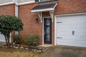 featured image of 43 Middlebrook Dr