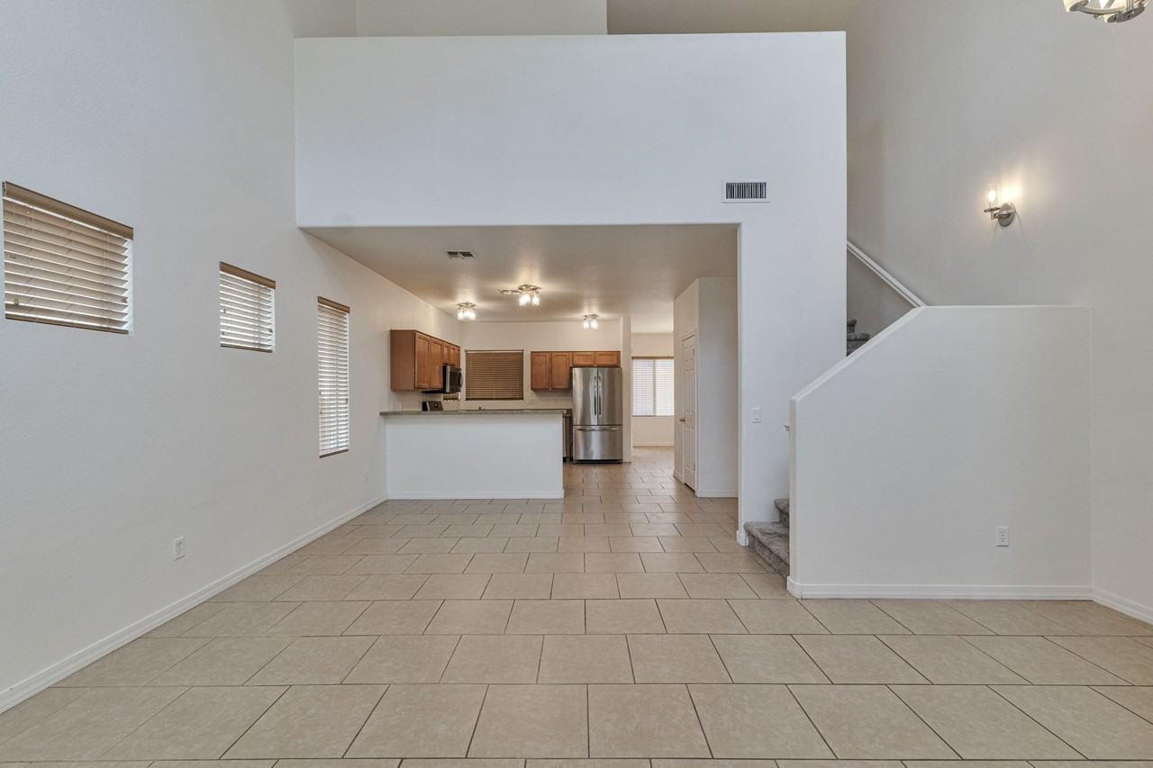 14237 S Via Horma - Photo 6 of 25