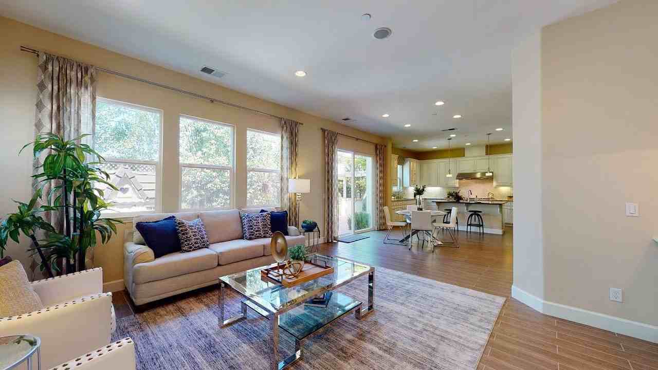 1825 Worthington Cir - Photo 5 of 25