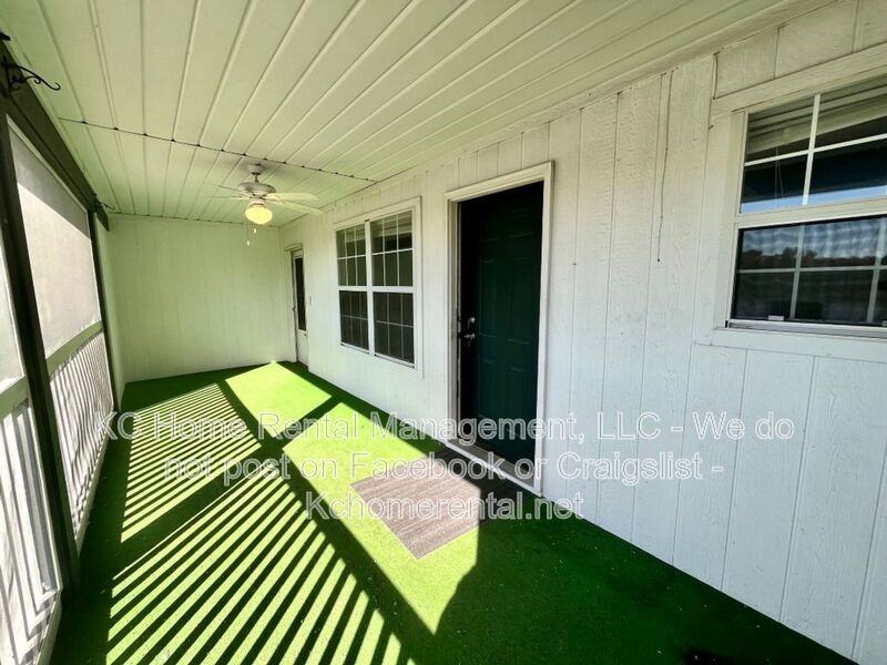 6836 N Olive St - Photo 5 of 22