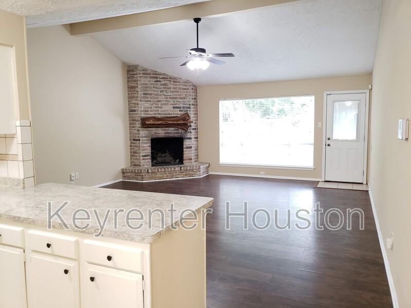 23419 Verngate Dr - Photo 5 of 18