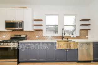 231 Grace St - Photo 1 of 1