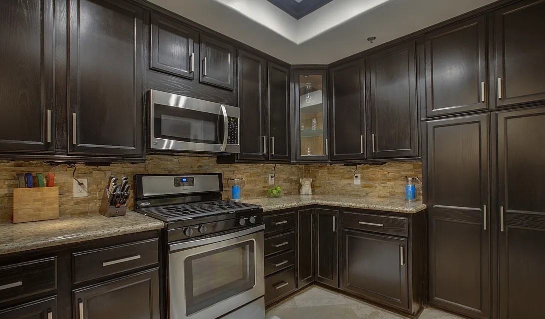 14630 Dickens St - Photo 5 of 8