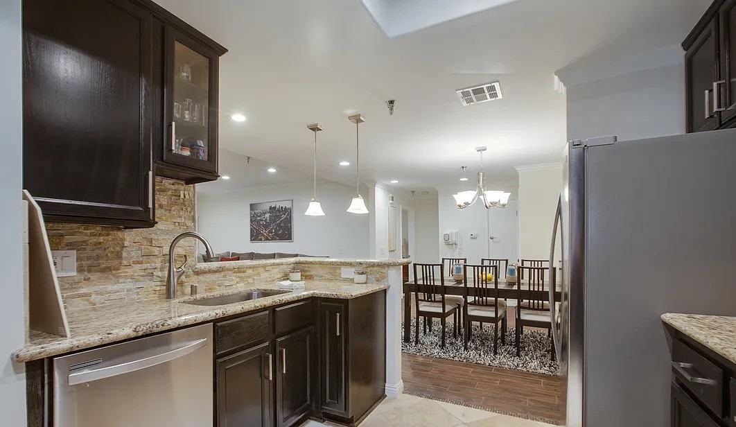 14630 Dickens St - Photo 6 of 8