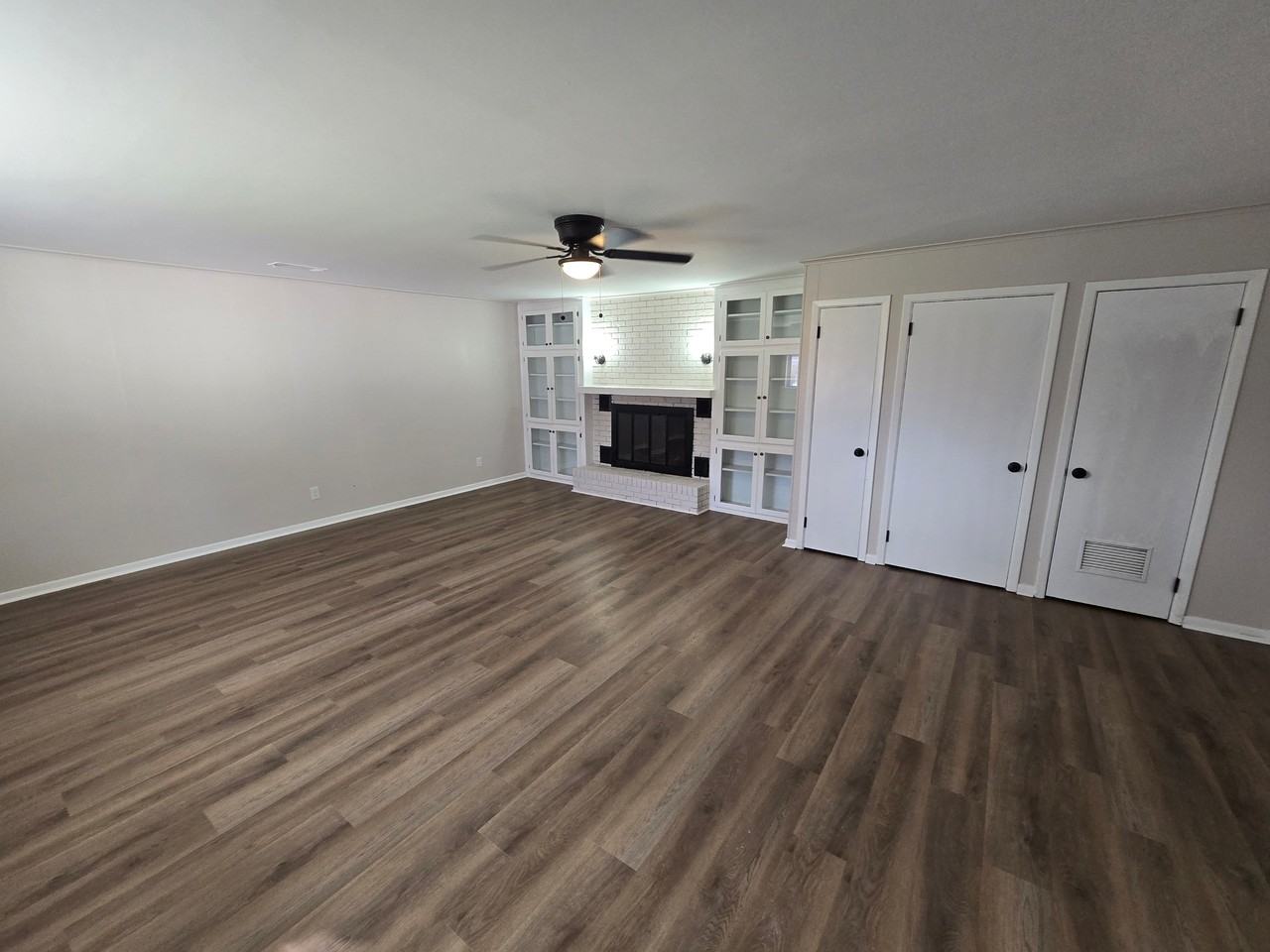 8 Coral Ln - Photo 3 of 22