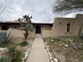 featured image of 5213 N Tigua Dr