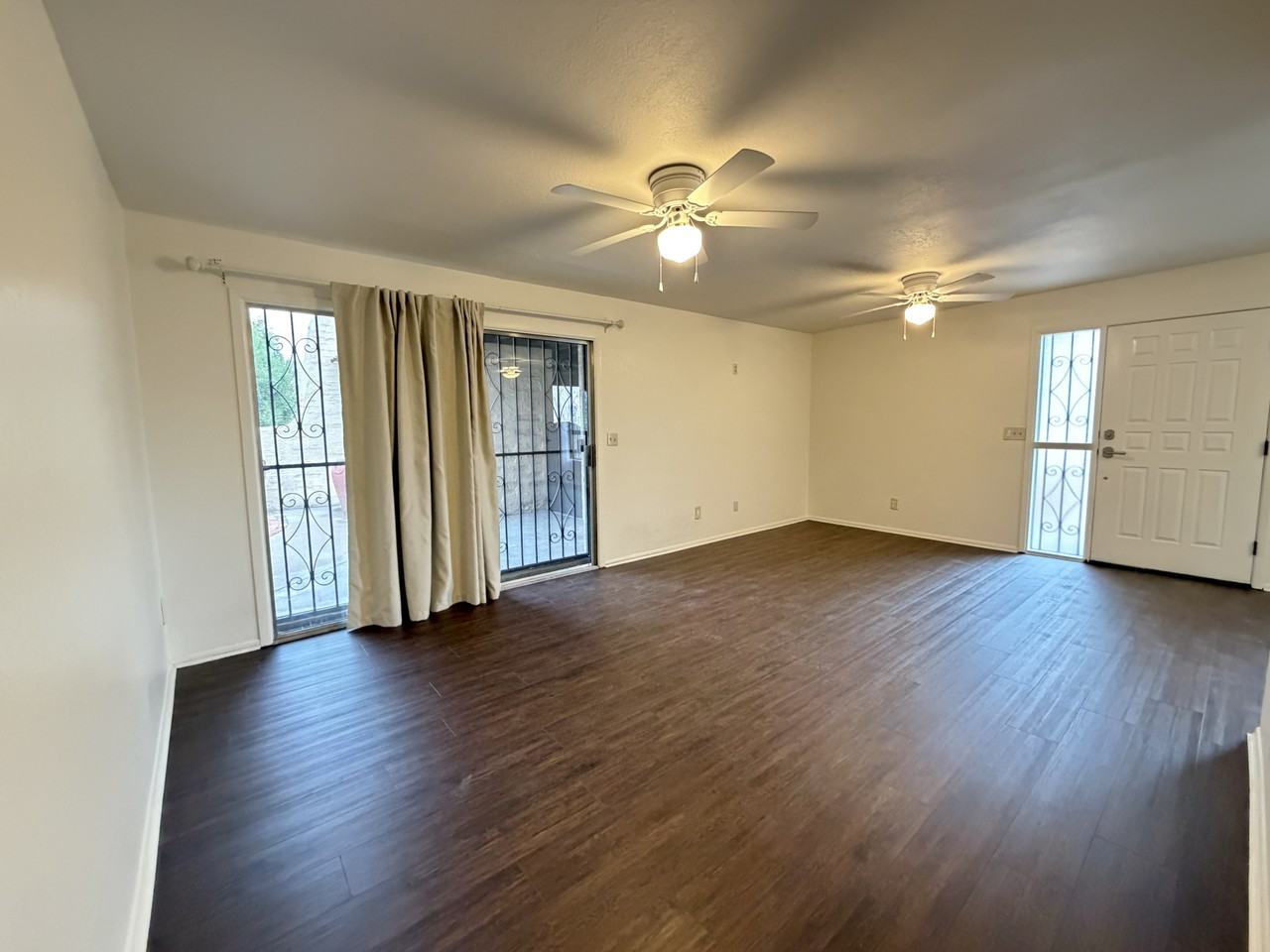 5213 N Tigua Dr - Photo 3 of 18