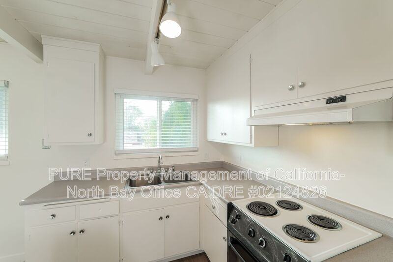 3695 Sonoma Ave #8 - Photo 6 of 19