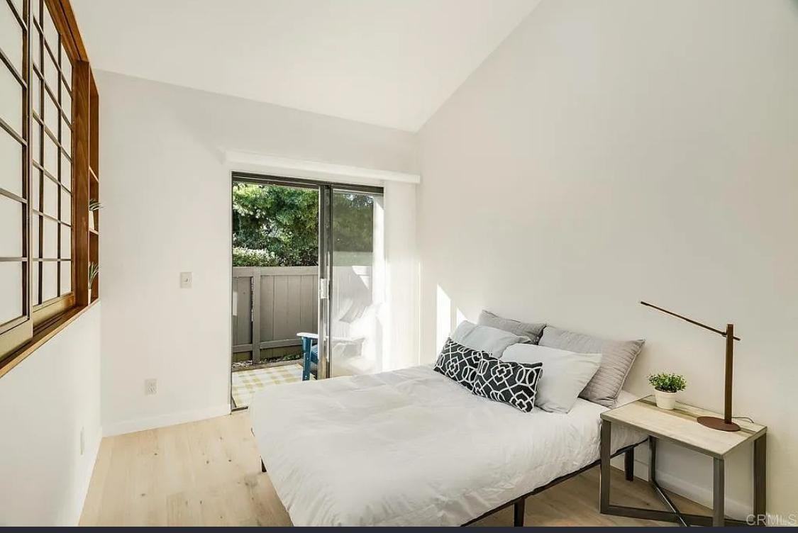 8370 Via Sonoma - Photo 6 of 13