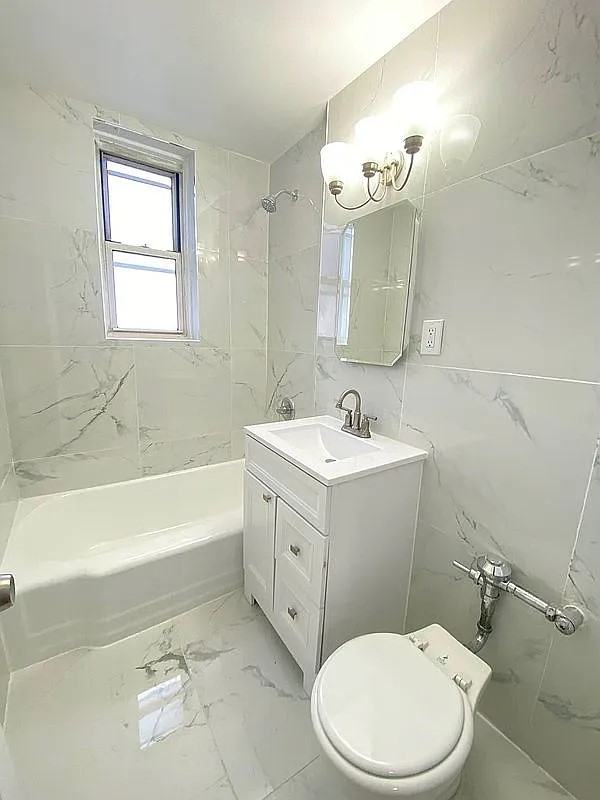 6311 Queens Blvd - Photo 6 of 11