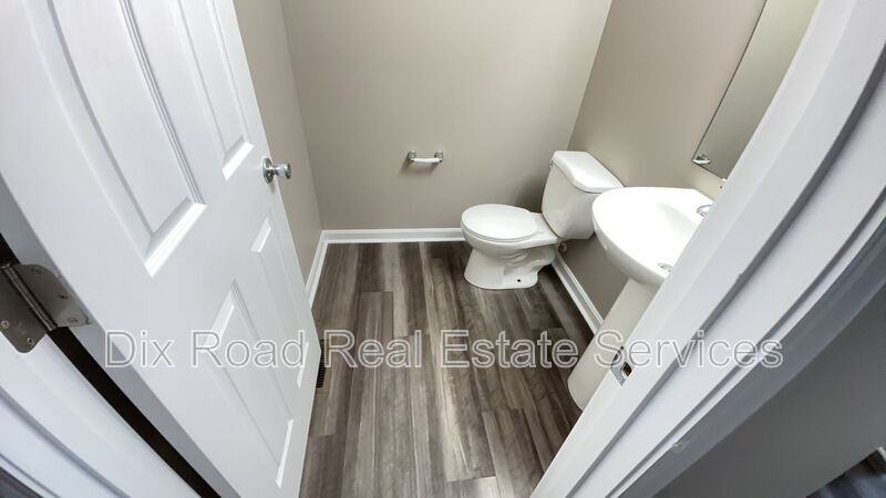 2167 Pine Valley Dr - Photo 6 of 17