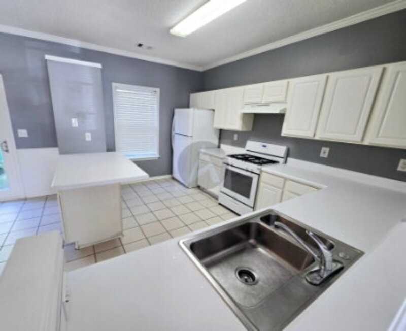 9165 Nesbit Ferry Rd #15 - Photo 2 of 16