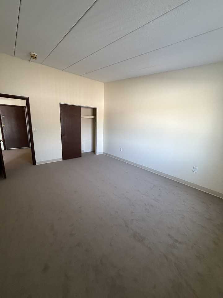 Main St #42 - Photo 5 of 7