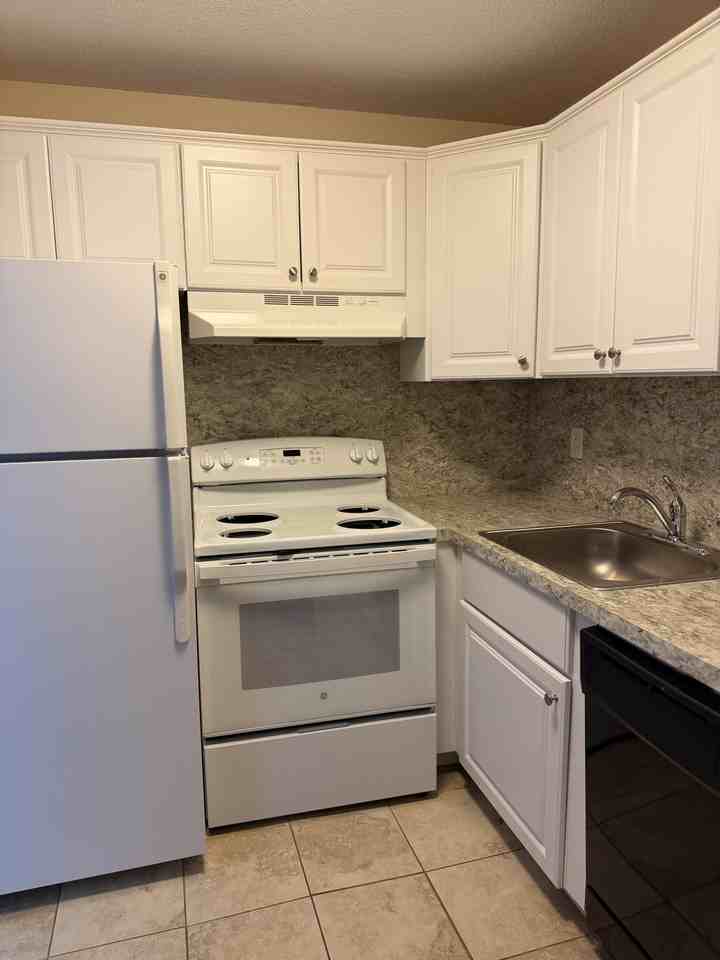 Main St #42 - Photo 6 of 7