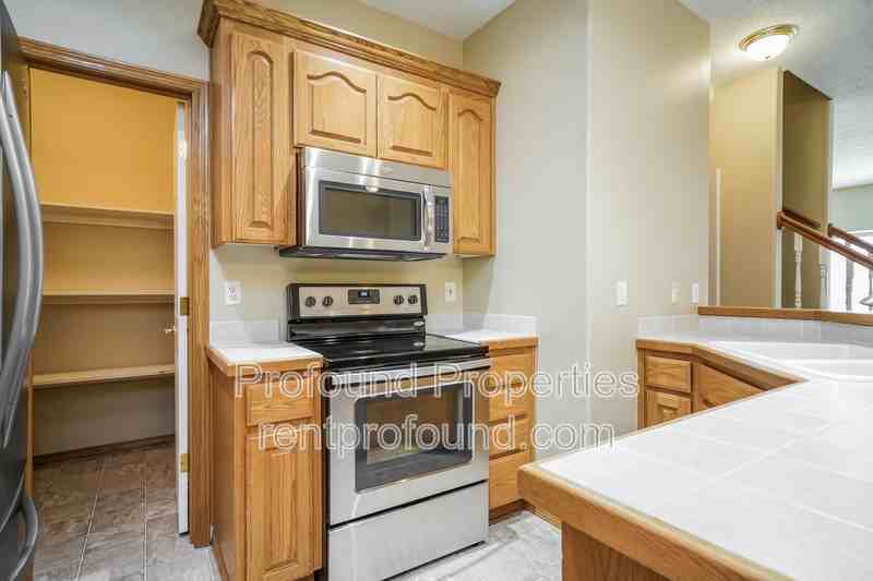 2623 Ne Rocky Butte Rd - Photo 3 of 34