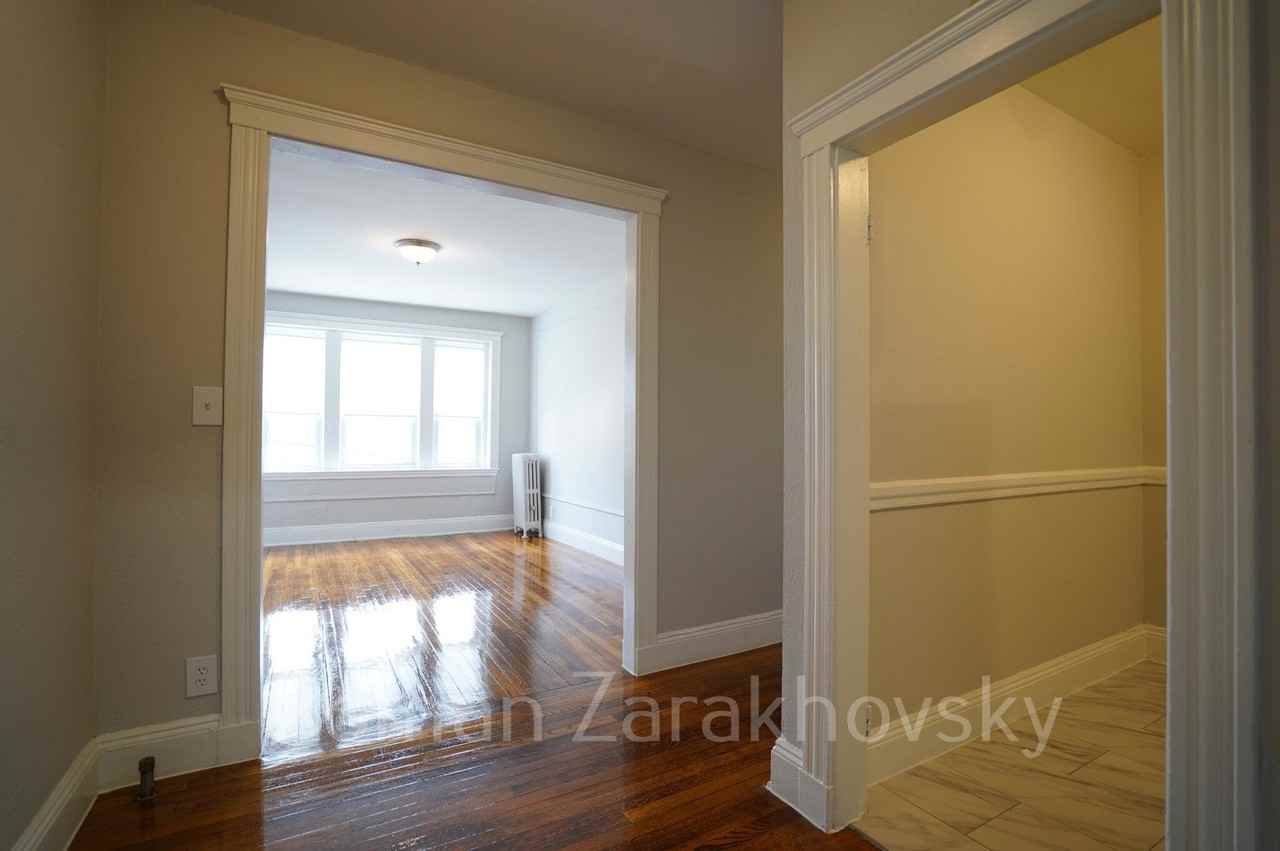 47 Linden St #8A - Photo 3 of 12