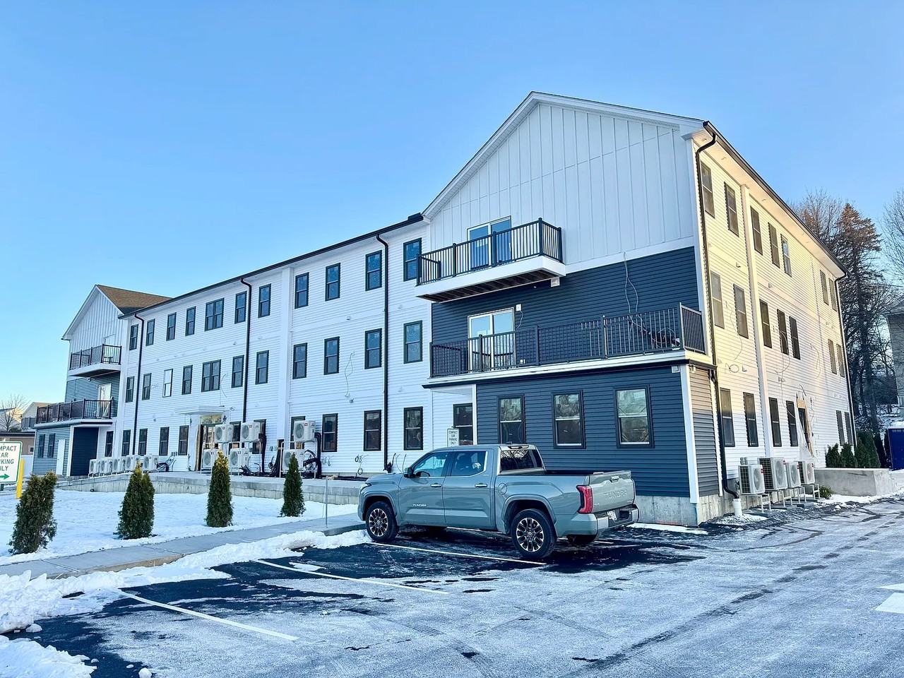 Franklin St #102 - Photo 2 of 12