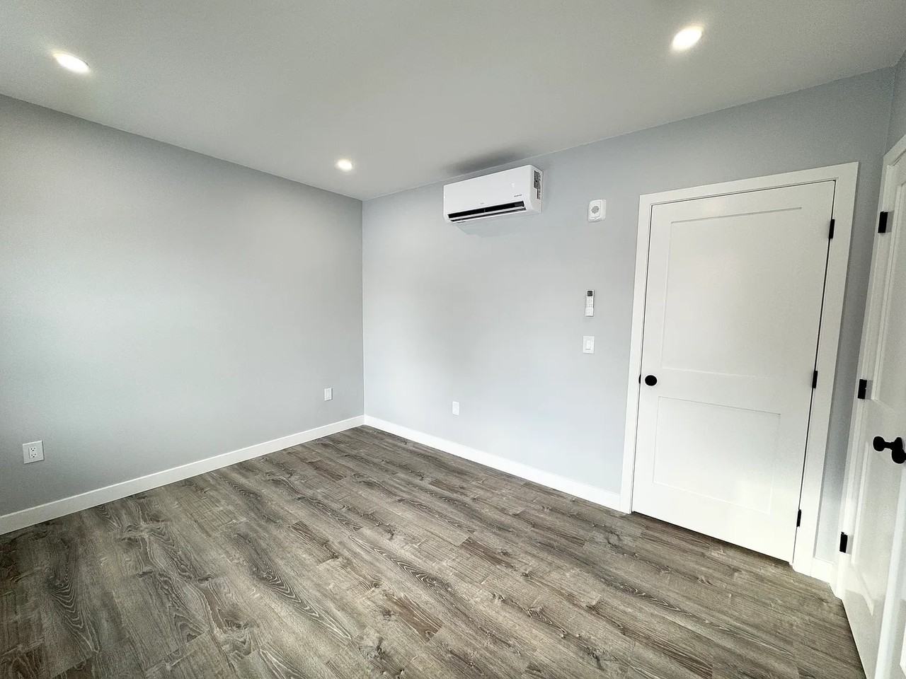 Franklin St #102 - Photo 7 of 12