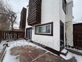 featured image of 118 Scotland Rd #C