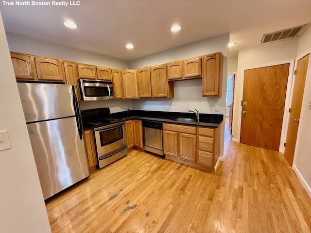 13 Snow Hill St #3 - Photo 2 of 18