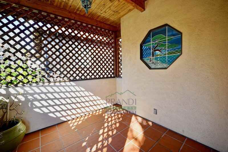 404 1st St - Photo 3 of 13