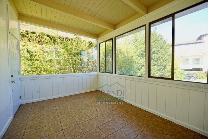 404 1st St - Photo 5 of 13